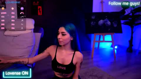 Aria  online show from October 4, 8:13 pm