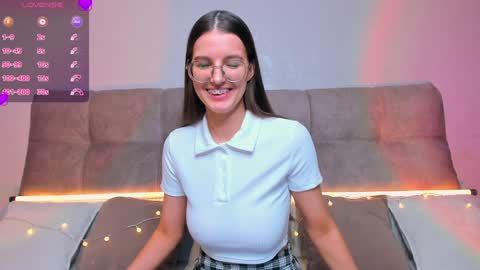 Ariella online show from December 31, 2:51 am