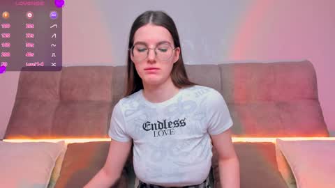 Ariella online show from December 9, 4:56 am