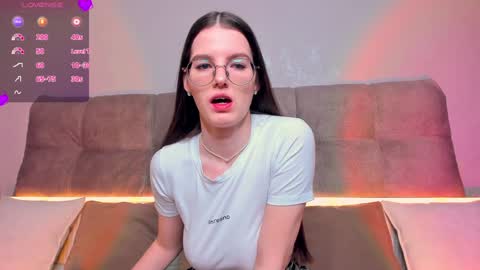 Ariella online show from January 17, 1:47 am