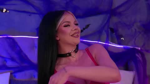 Snapshot of ariellsweety chatting on October 27, 7:08 pm Ariell online show from October 27, 7:08 pm