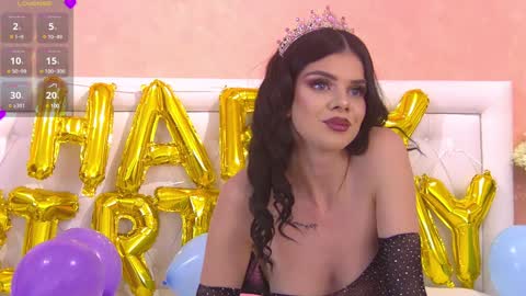 Ariell online show from December 15, 8:04 pm