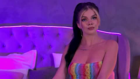 Snapshot of ariellsweety chatting on September 26, 5:32 pm Ariell online show from September 26, 5:32 pm