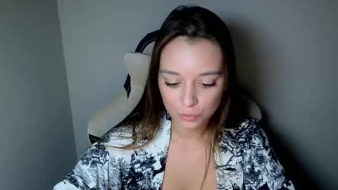 Ariel online show from September 17, 3:32 pm