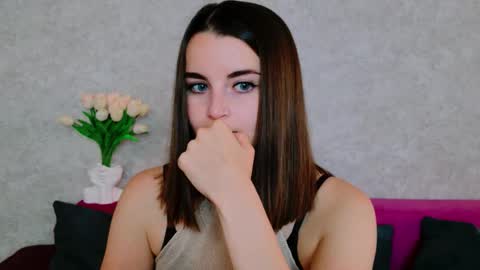 arielstonks_lovee online show from September 19, 5:06 am