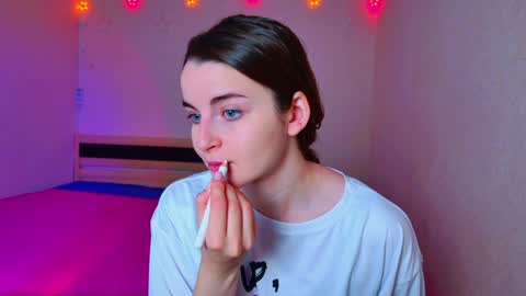 arielstonks_lovee online show from December 9, 3:29 am