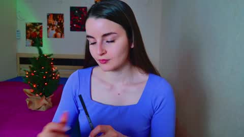 arielstonks_lovee online show from December 18, 3:47 am