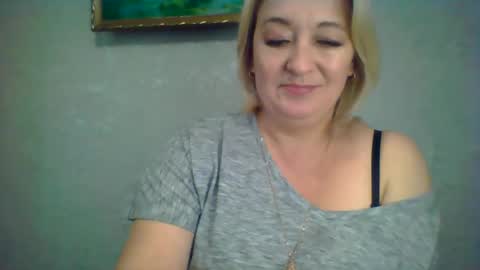 ArielXLoveresss online show from October 5, 10:42 am