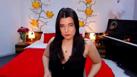 Snapshot of arigraynor chatting on October 30, 7:11 am Ari online show from October 30, 7:11 am