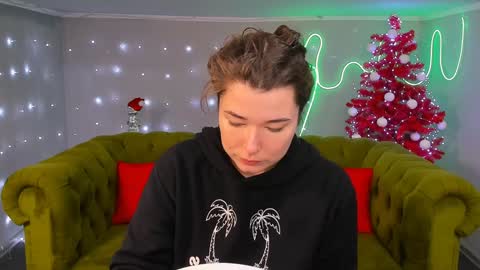 Ari online show from December 28, 2:10 pm
