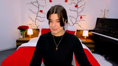 Snapshot of arigraynor chatting on September 28, 9:25 am Ari online show from September 28, 9:25 am