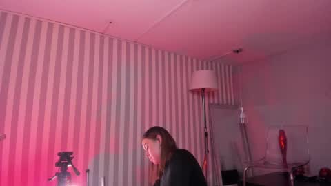  Arianna  online show from January 3, 3:12 pm