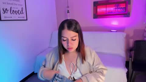  Arianna  online show from September 21, 2:27 pm