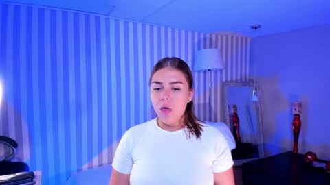  Arianna  online show from December 3, 12:49 pm