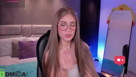 Ari  online show from January 16, 3:13 am