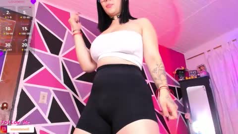 Snapshot of arisantana chatting on October 16, 10:56 pm Aria online show from October 16, 10:56 pm