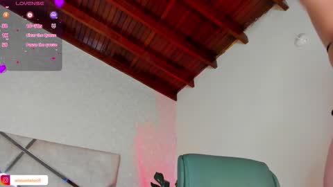 Snapshot of arisantana chatting on September 19, 12:04 pm Aria online show from September 19, 12:04 pm