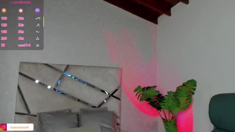 Snapshot of arisantana chatting on September 18, 10:58 am Aria online show from September 18, 10:58 am