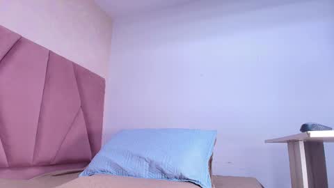 Snapshot of arleth_1 chatting on March 8, 3:05 am Arleth  online show from March 8, 3:05 am