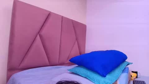 Snapshot of arleth_1 chatting on February 15, 3:09 am Arleth  online show from February 15, 3:09 am