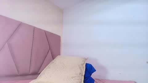 Snapshot of arleth_1 chatting on February 18, 3:10 am Arleth  online show from February 18, 3:10 am