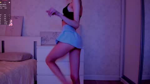 Snapshot of arlettebrougham chatting on September 9, 3:28 am Kate online show from September 9, 3:28 am