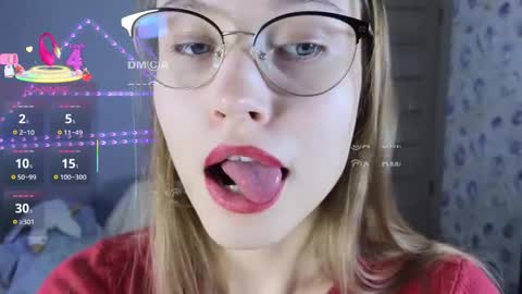 Snapshot of armurra chatting on September 20, 2:59 pm armurra online show from September 20, 2:59 pm