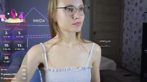 Snapshot of armurra chatting on September 27, 4:03 pm armurra online show from September 27, 4:03 pm