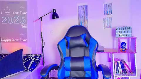 noah and ivy online show from January 8, 9:35 am