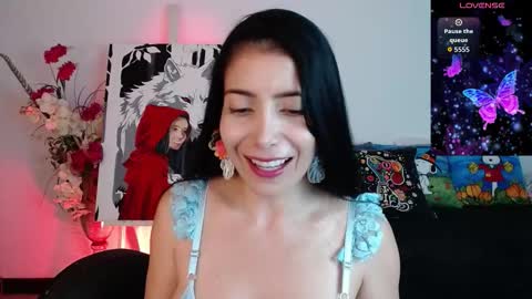 Snapshot of art_soul chatting on October 3, 10:04 pm art_soul online show from October 3, 10:04 pm