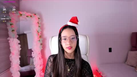 Snapshot of artbelia chatting on December 30, 1:48 am Lia Rose online show from December 30, 1:48 am