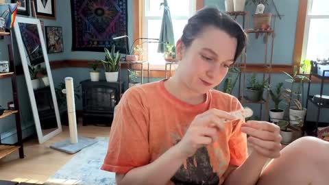 Artie Paints online show from December 18, 5:31 pm