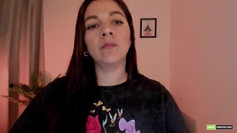 Snapshot of artmist_ chatting on October 24, 12:23 pm Eli online show from October 24, 12:23 pm