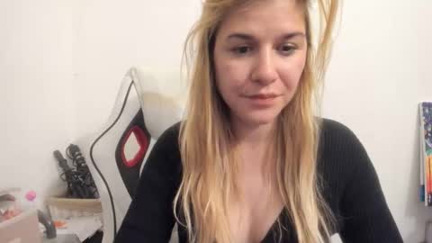 MIA online show from September 30, 10:58 pm