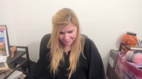 MIA online show from April 15, 2:50 pm