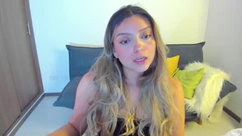 Zahaara online show from March 8, 10:46 pm