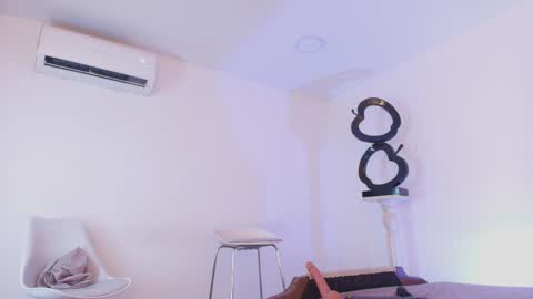 Arya online show from November 28, 2:09 pm