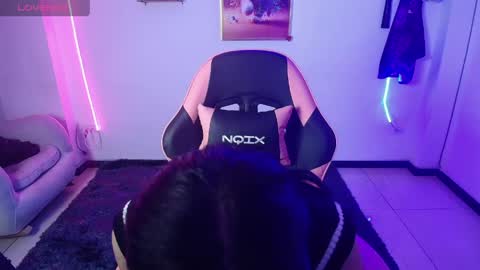 aryahmoonn online show from April 25, 3:53 am