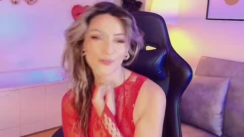 Snapshot of arytorres chatting on March 6, 12:30 pm Catalina online show from March 6, 12:30 pm