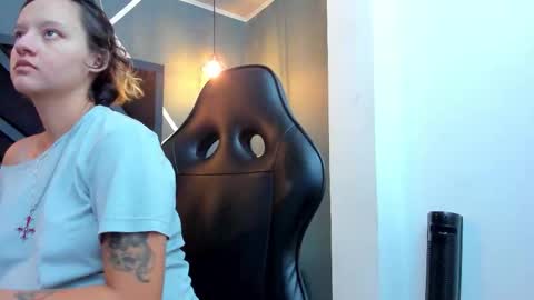 AsamiHattori  online show from October 17, 5:49 pm