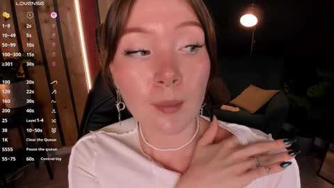 Snapshot of ashhasmy chatting on October 1, 12:21 pm Ash online show from October 1, 12:21 pm