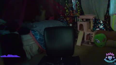 Ashle online show from February 28, 11:23 pm