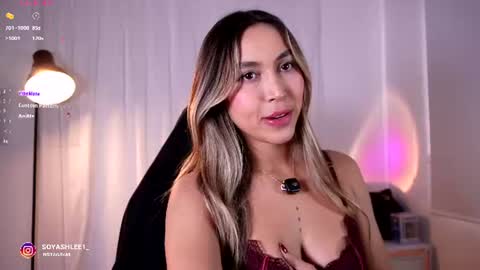 Nay online show from July 4, 8:05 pm