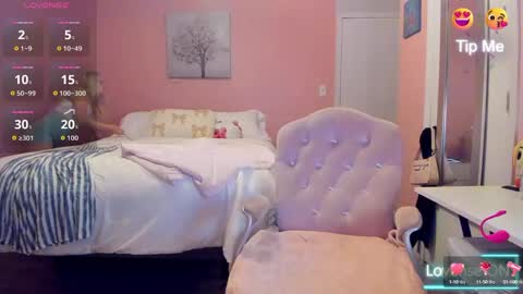 Snapshot of ashley_57 chatting on September 23, 11:14 pm Ashley online show from September 23, 11:14 pm