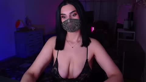 Snapshot of ashley__cooper__ chatting on December 7, 5:15 am Yasmina online show from December 7, 5:15 am