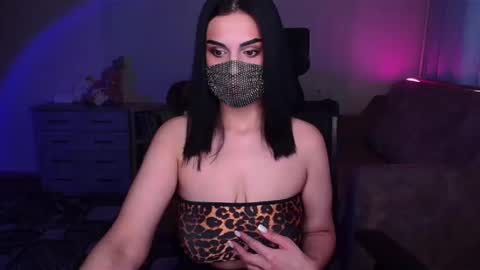 Snapshot of ashley__cooper__ chatting on January 2, 3:26 am Yasmina online show from January 2, 3:26 am