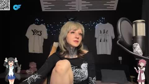 ashley_blaack online show from May 16, 10:20 pm