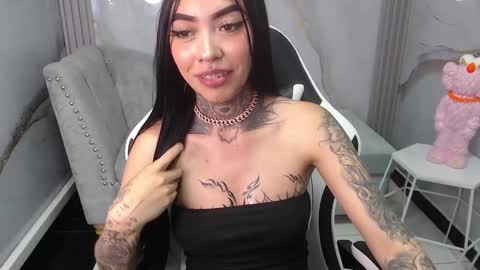 Snapshot of ashley_blum_v chatting on October 10, 8:47 pm ashley_blum_v online show from October 10, 8:47 pm