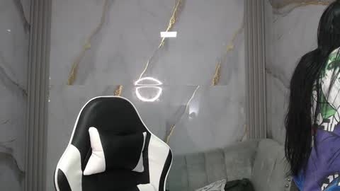 Snapshot of ashley_blum_v chatting on November 1, 8:02 pm ashley_blum_v online show from November 1, 8:02 pm