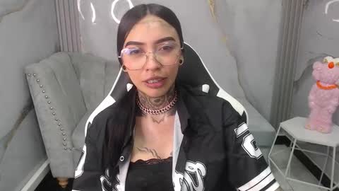 Snapshot of ashley_blum_v chatting on October 17, 8:12 pm ashley_blum_v online show from October 17, 8:12 pm